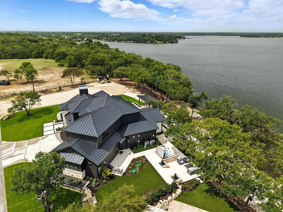 123 Heavens Rd