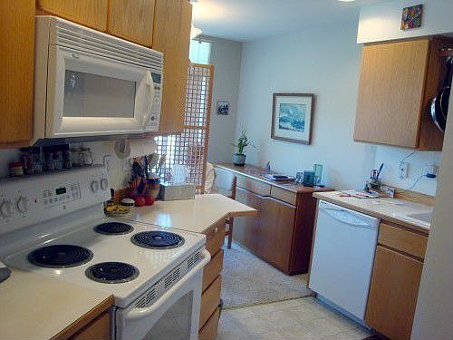 Convenient Kitchen