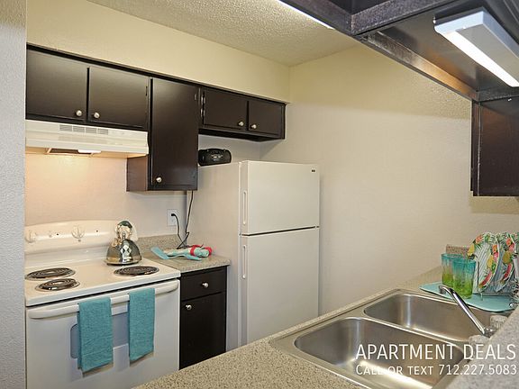 5th image of 12006 Fleming Dr #1810