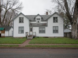 540 2nd Ave SW, Cambridge, MN 55008