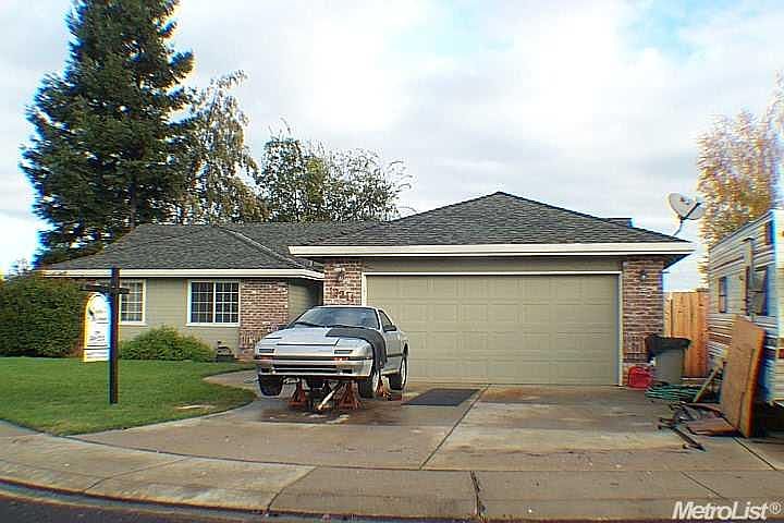 1st image of 13311 Gina Dr
