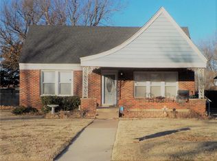 1043 S Ellison Ave, El Reno, OK 73036