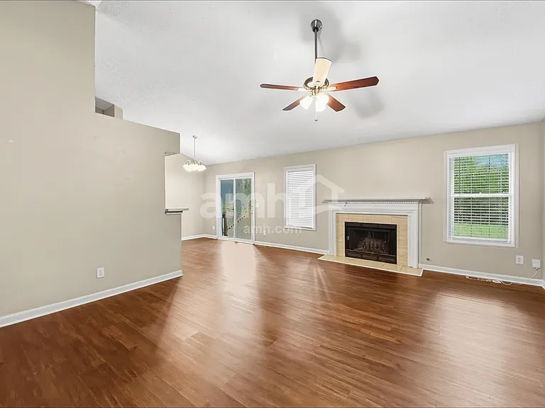2617 Marleigh Farm Dr — Photo 7