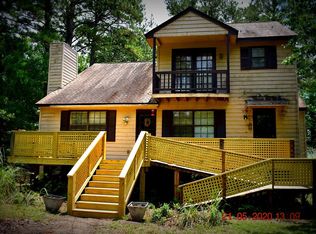 147 E Poncell Dr, Midway, GA 31320