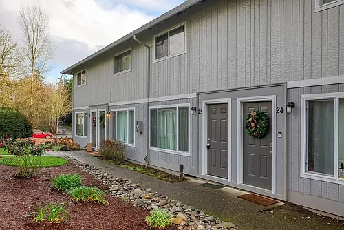 14655 SW 76th Ave #25 Photo 1