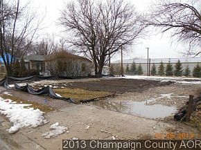 2nd image of 810 E Park St