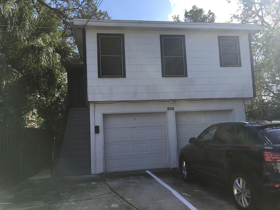 1st image of 2828 Forbes St