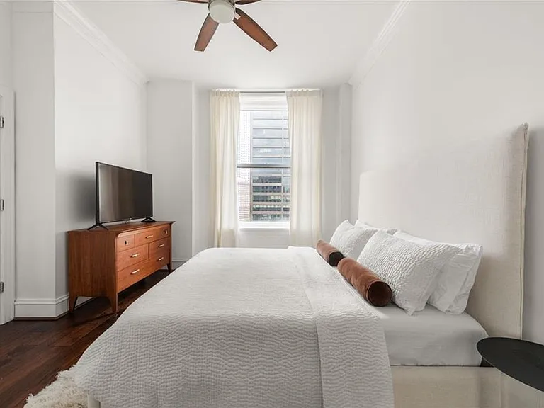 57 Forsyth St NW #12B — Photo 16