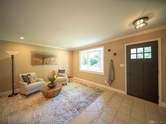 3rd image of 624 Tealwood Dr