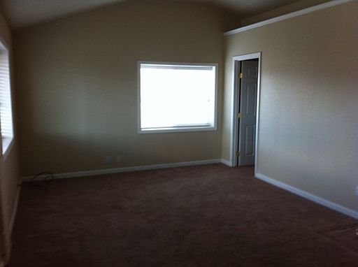 4th image of 1705 Hyde St