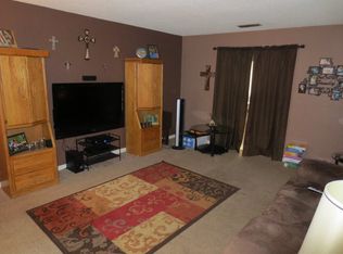 3320 Mayfair Dr, Victoria, TX 77901