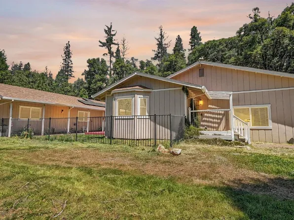 12511 Tabeaud Rd, Pine Grove, CA 95665