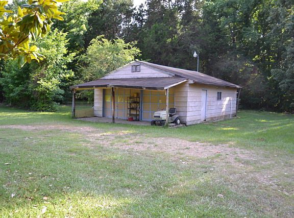 3rd image of 1030 County Road 27