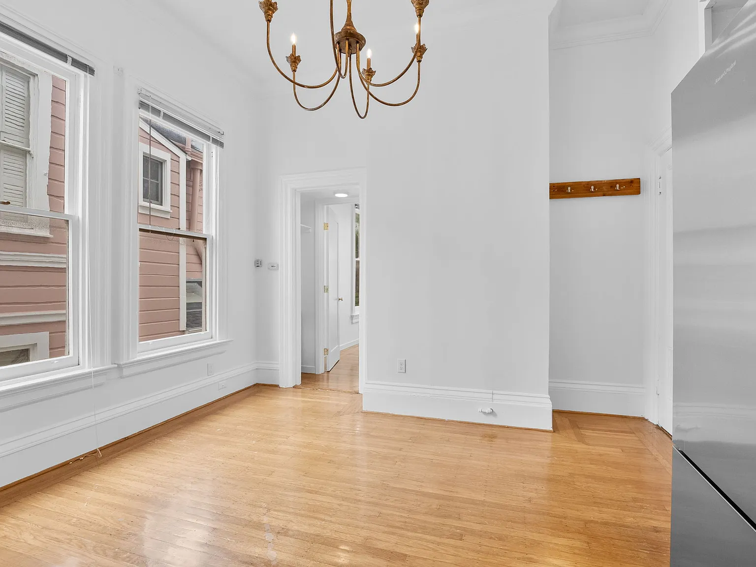 1 bed, 400 sqft, $3,400 — Photo 4