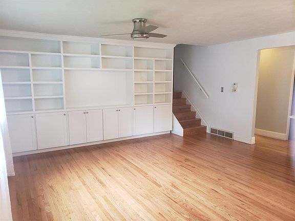 2nd image of 1621 Hass Dr