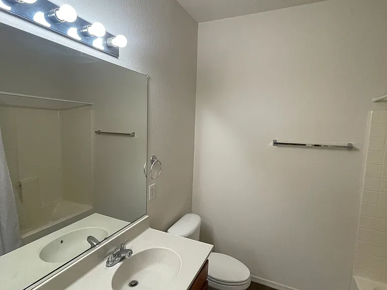 1702 E Bell Rd #164 — Photo 4