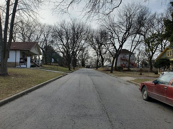 5th image of 5818 College Ave