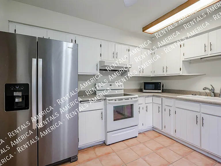 6626 N Majorca Ln W — Photo 17