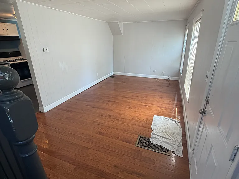 85R Glen St #1 — Photo 15