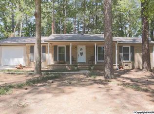 509 Greendale Dr NW, Huntsville, AL 35806