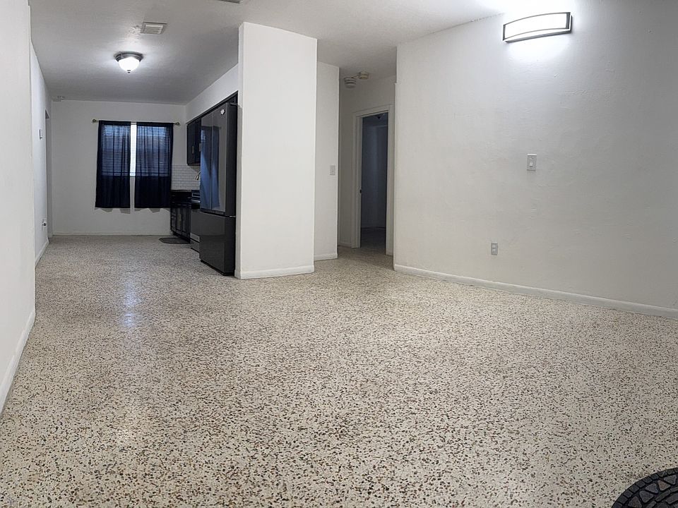 2nd image of 2540 W 8th Ct #2540