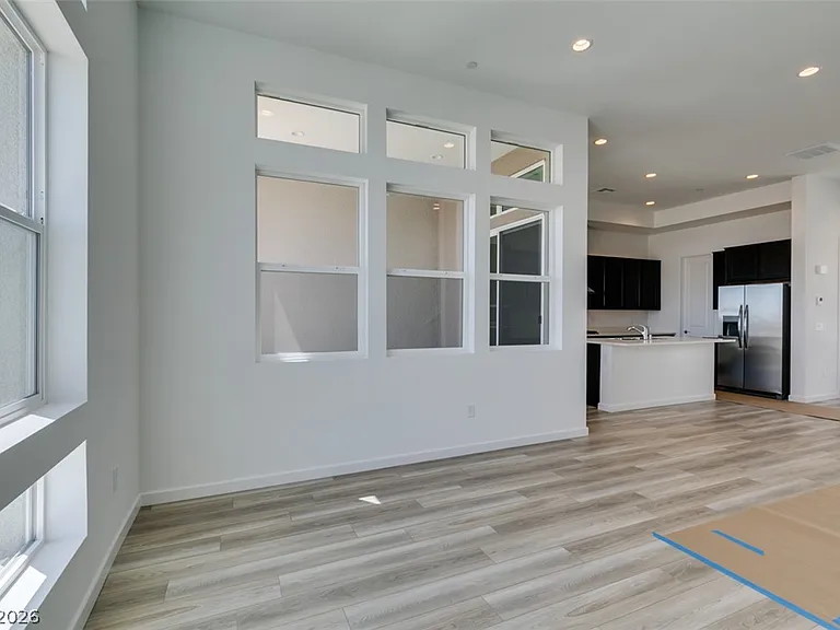 2498 Indigo Mountain St — Photo 23