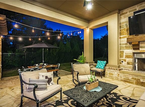 3rd image of 301 Dolcetto Ct