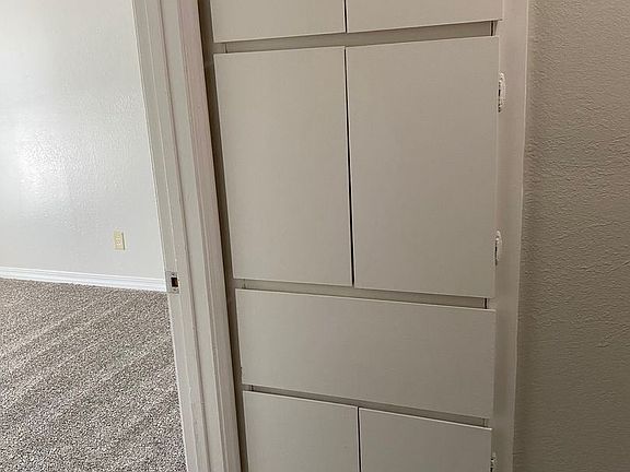 5th image of 2138 Airline Dr Unit 111