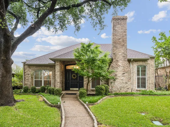 2221 Greenpark Dr, Richardson, TX 75082