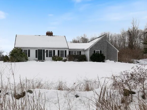 254 Main Avenue, South Hampton, NH 03827