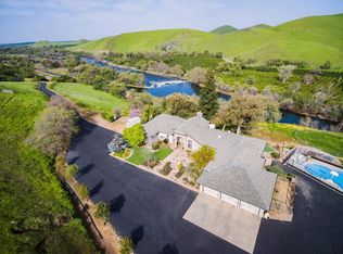 4950 N Piedra Rd, Sanger, CA 93657