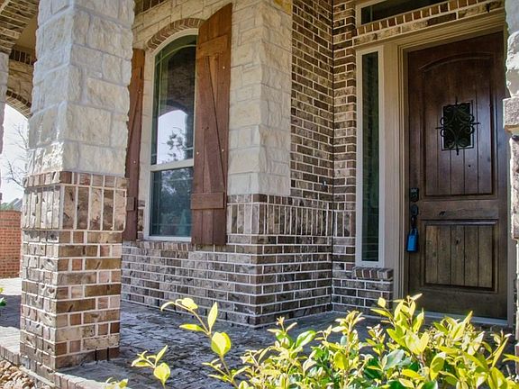 4th image of 11014 Kirker Ln