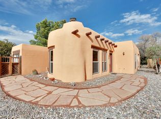 4032 Colt Rd, Las Cruces, NM 88011