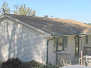 182 S 63rd Rd, Nebraska City, NE 68410