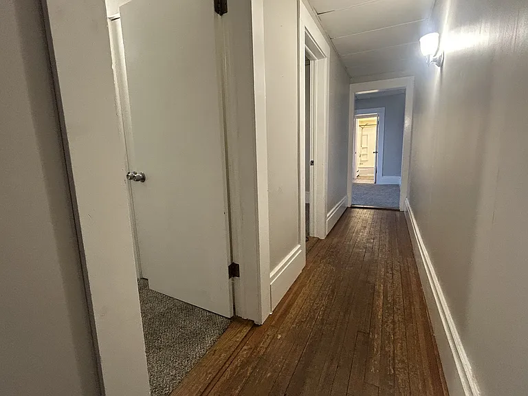 29 Westminster St — Photo 8