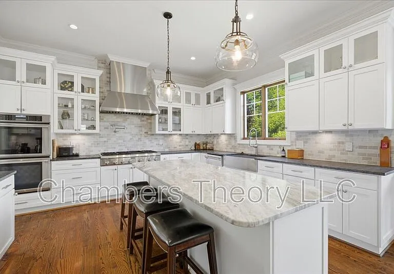 7010 Girard St — Photo 17