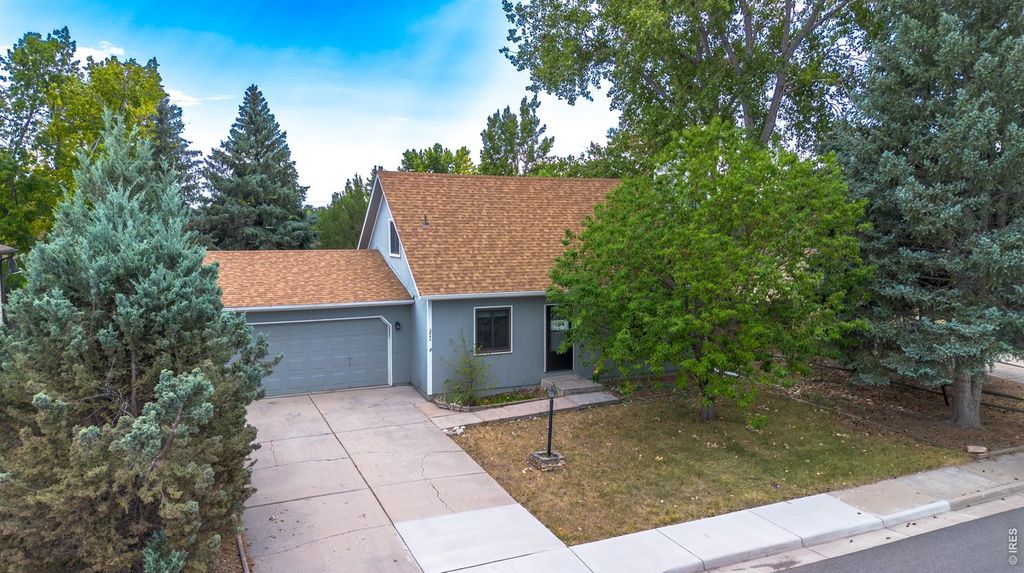 2844 Snowberry Pl