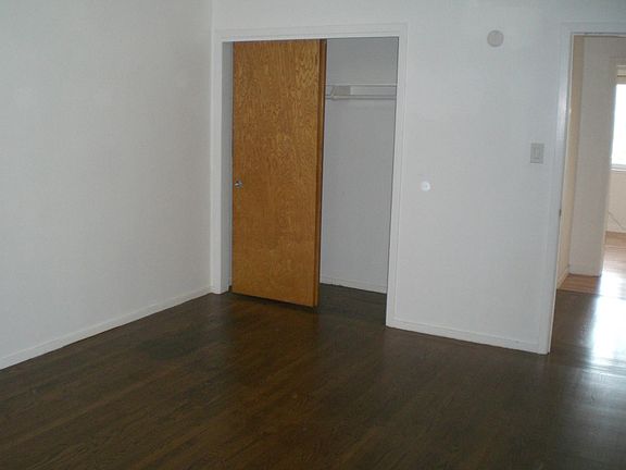 4th image of 1240 21st Ave APT 4