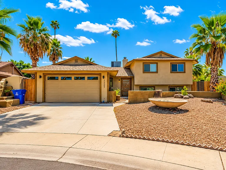 1737 E Manhatton Dr — Photo 12