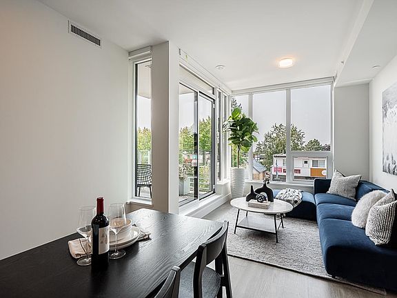 2nd image of 1342 Johnston Rd #317
