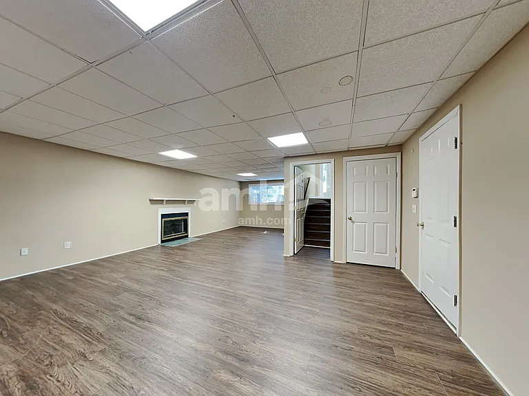 5160 Windsbury Ridge Rd — Photo 19