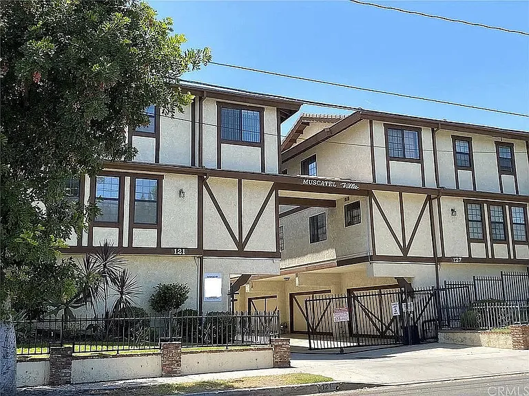 121 N Muscatel Ave #A — Photo 1