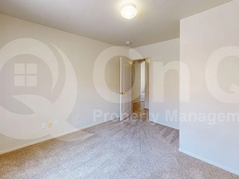 2396 W Silverbell Tree Dr — Photo 12