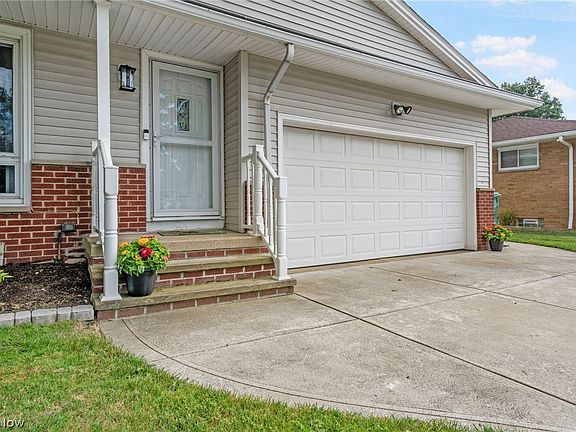 4th image of 470 Twilight Dr