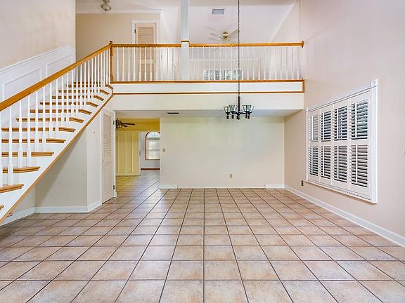 5th image of 13836 Cherry Creek Dr