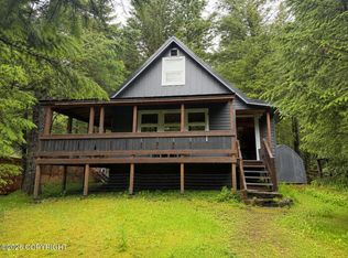 13975 Beach Dr, Seward, AK 99664
