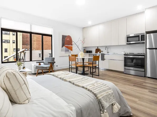 99 Storms Avenue image 5 of 13