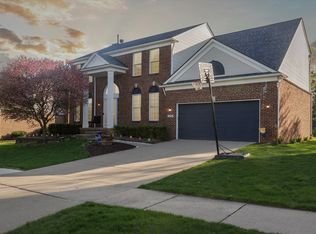 1774 Ring Neck Dr, Rochester, MI 48307
