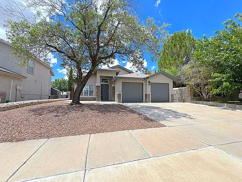 848 Sunset Park Dr Photo 1
