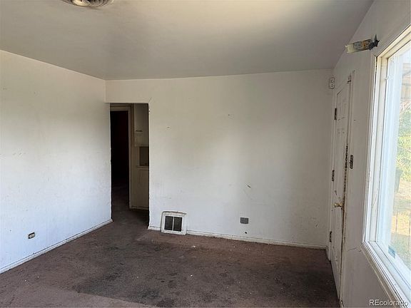5th image of 17 S Osceola Street